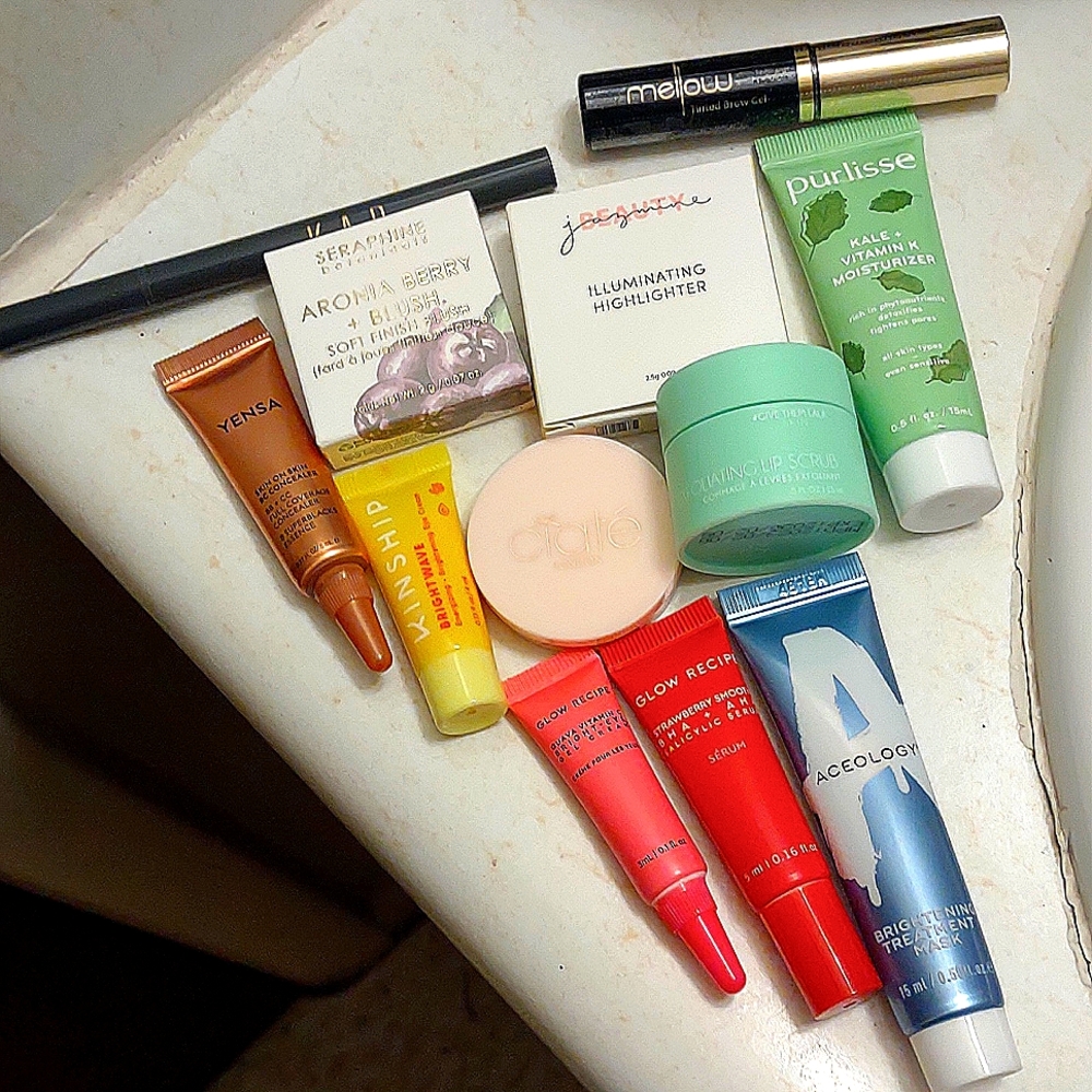 Makeup Bundle Purlisse,Yensa, Archeology, Mellow Cosmetics